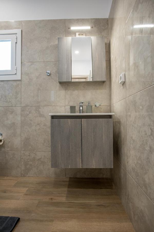 Raise Kifisias Serviced Apartments アテネ エクステリア 写真