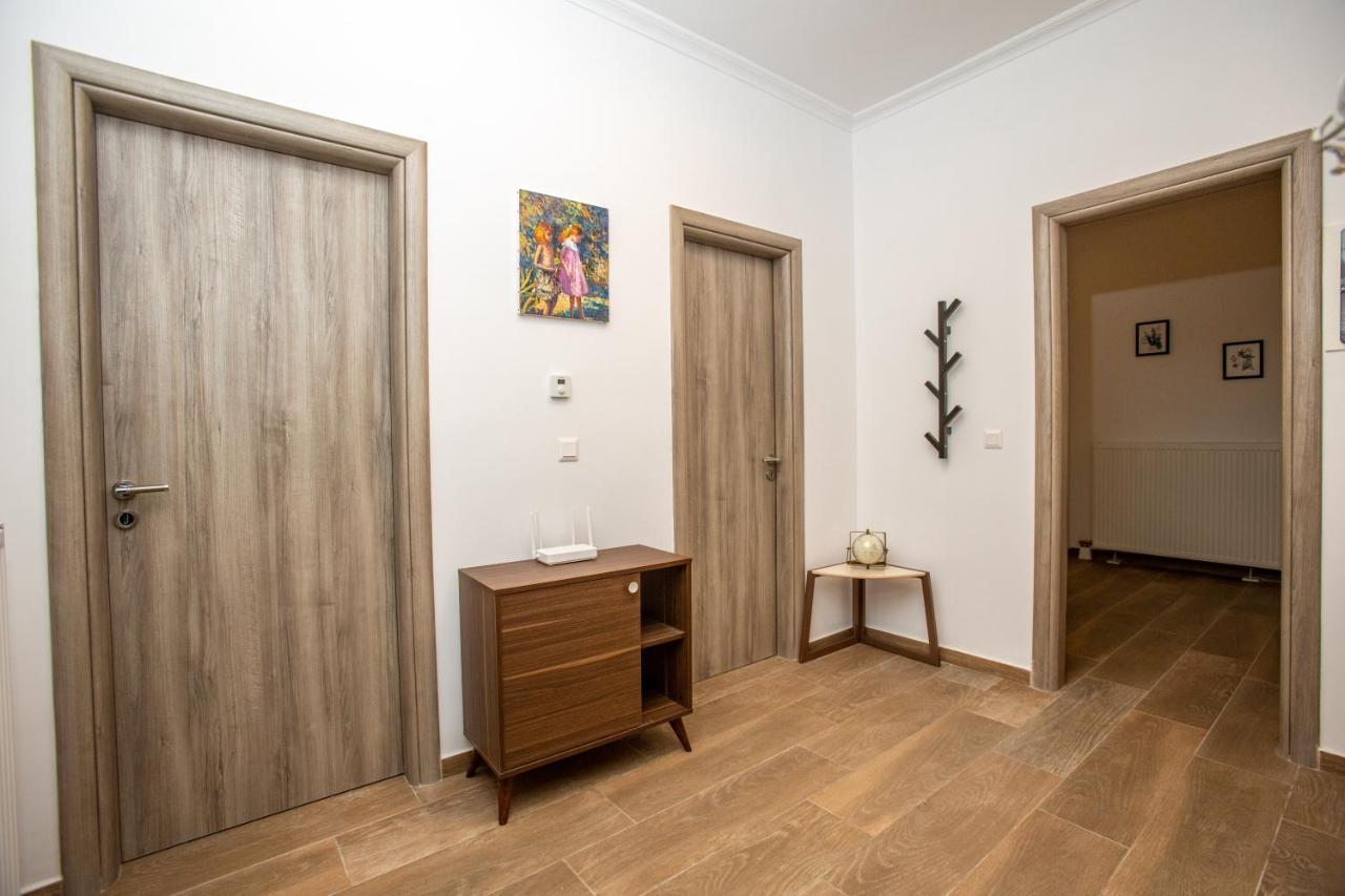 Raise Kifisias Serviced Apartments アテネ エクステリア 写真