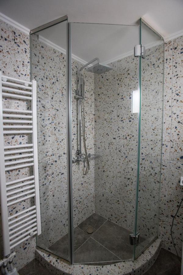 Raise Kifisias Serviced Apartments アテネ エクステリア 写真